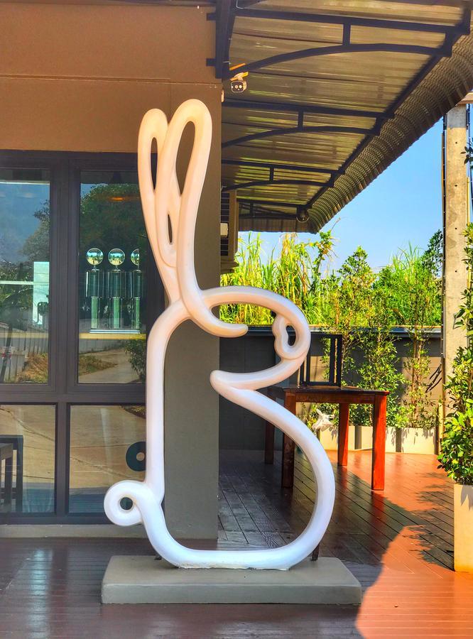 Hotel The Rabbit House Thong Pha Phum Exteriér fotografie